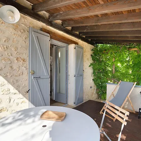 Casa de Férias Le Pigeonnier Leguillac de Cercles